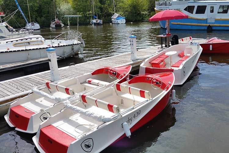 création bases nautiques loisirs touristiques | Matériels et bateaux électriques création bases nautiques loisirs touristiques Saviboat bateaux électriques