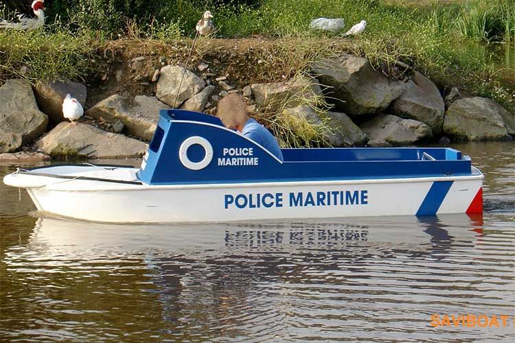 le Police | Saviboat bateaux électriques gamme Port Miniature©